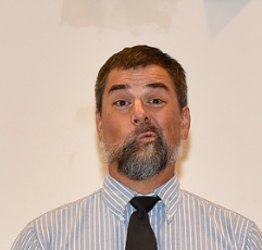 Photo of Erik Kakuska