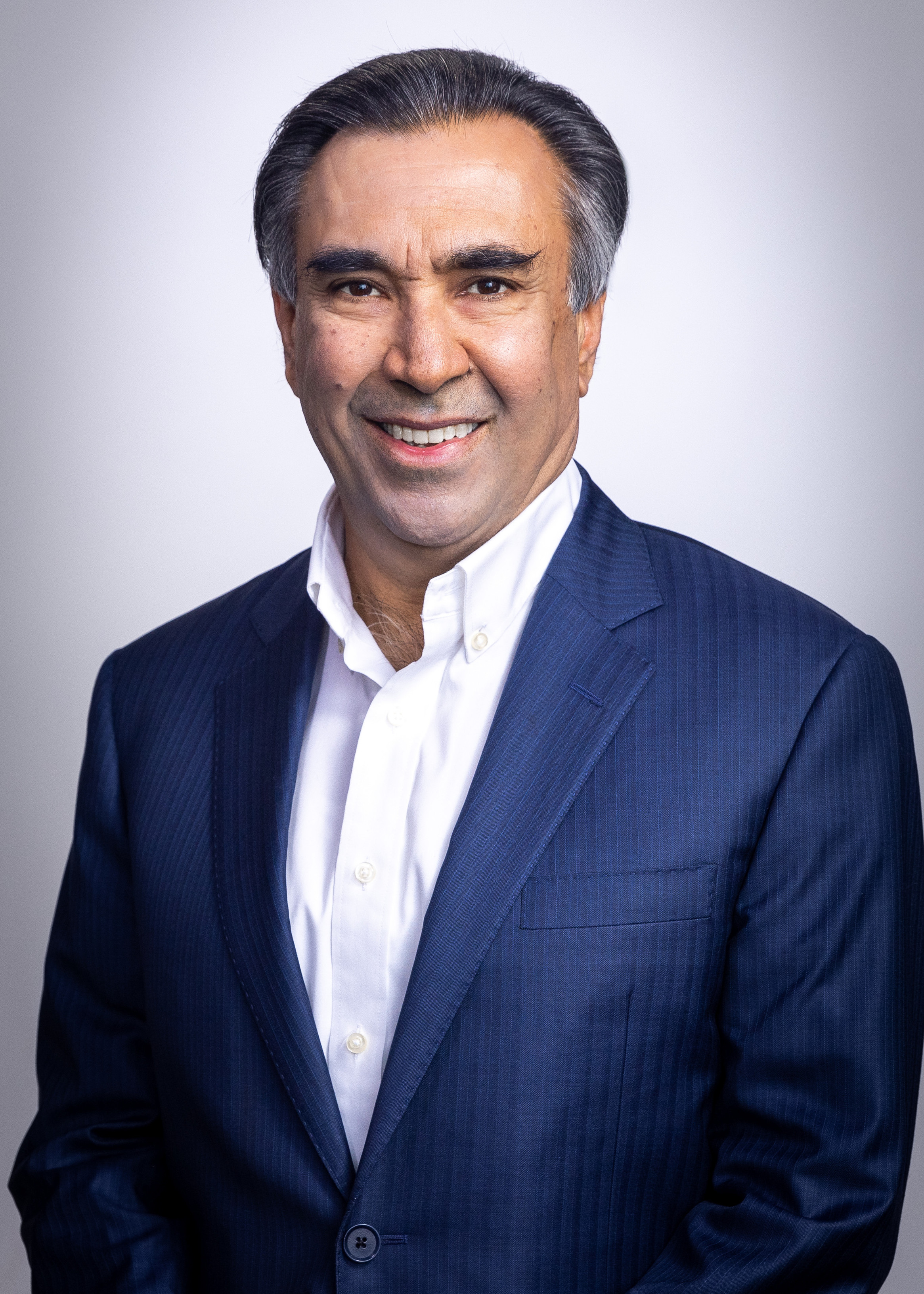 Sanjeev Arora headshot