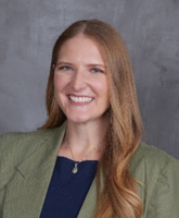 Headshot of Hayley Glantz