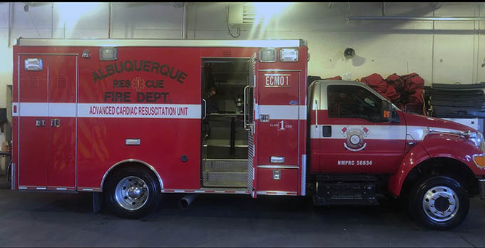 ECMO-1, unità di rianimazione cardiaca avanzata dei vigili del fuoco di Albuquerque