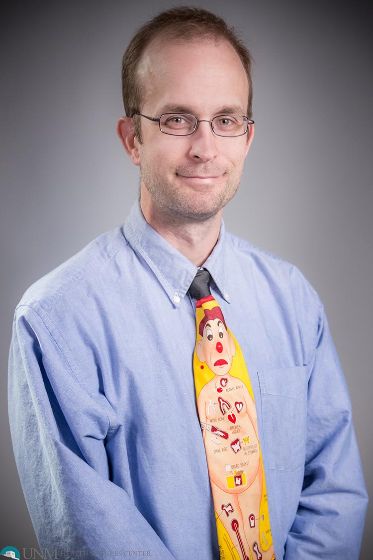 Jason McKee, medico