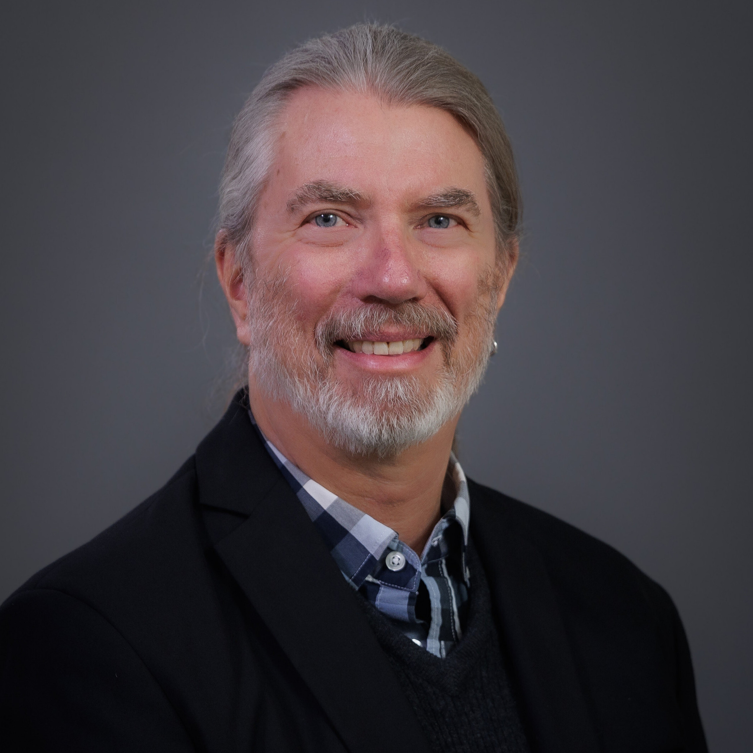 faculty-roper-2020.jpg