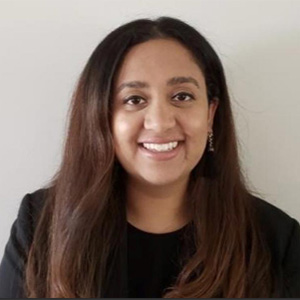 Simmi Patel headshot